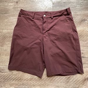 Lululemon Commission Shorts 34 L